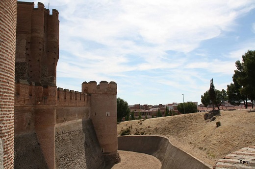 Foso del Castillo de la Mota de Medina del Campo.